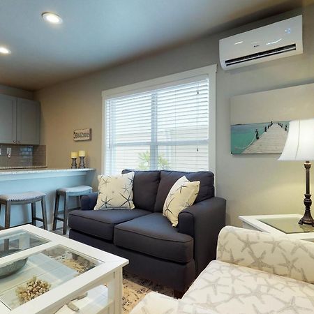 South Bay Inn Anna Maria Bagian luar foto